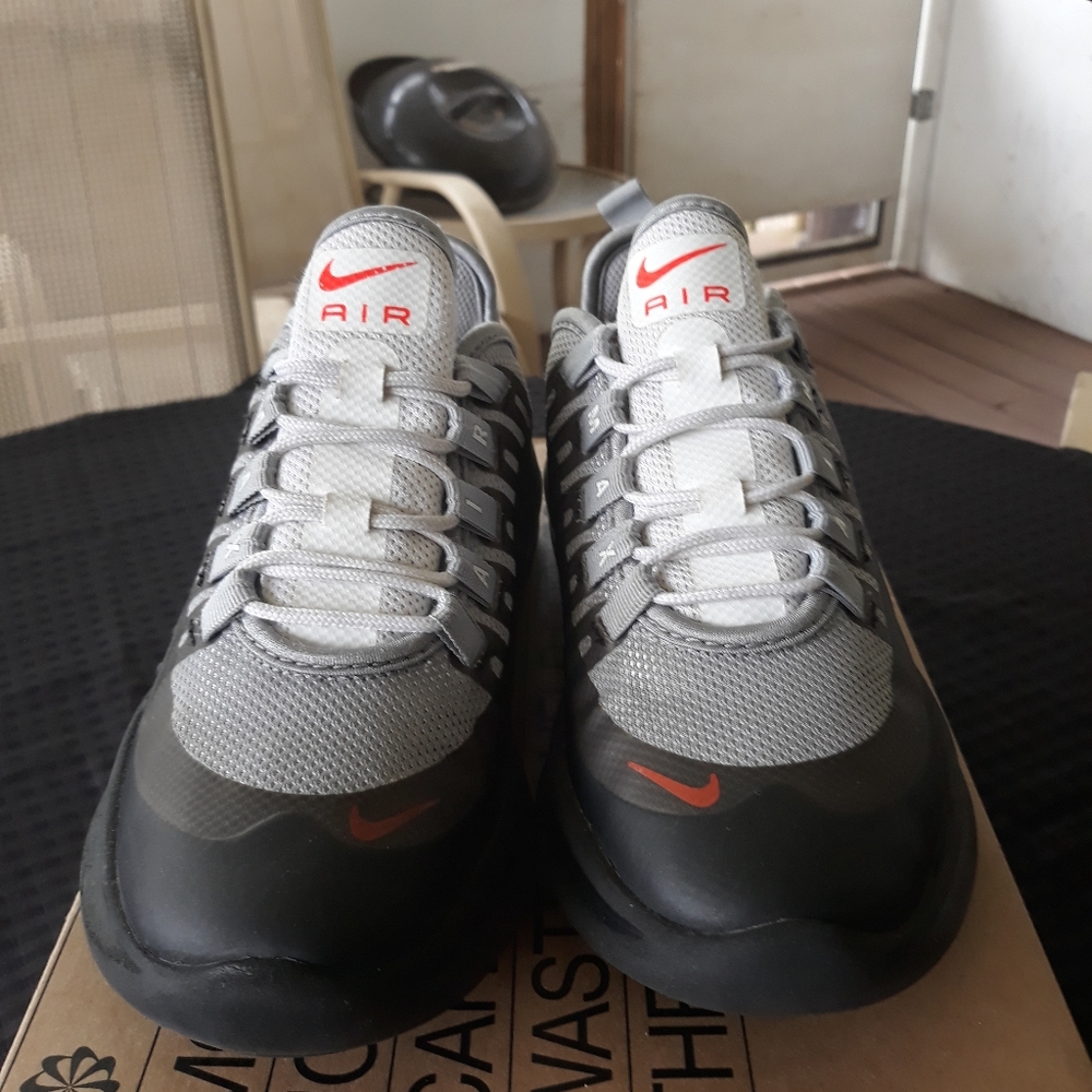 Air Max Motion